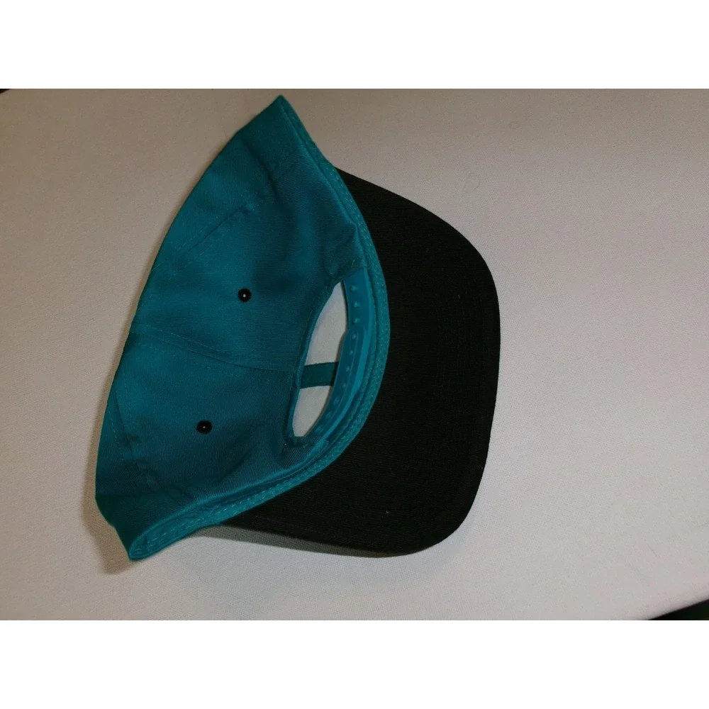 NATURALLY LUCKY BUNNY RABBITT 90S  SNAPBACK  HAT CAP VINTAGE M3